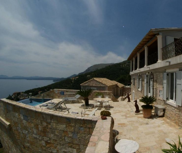 Castelli in Aria Corfu